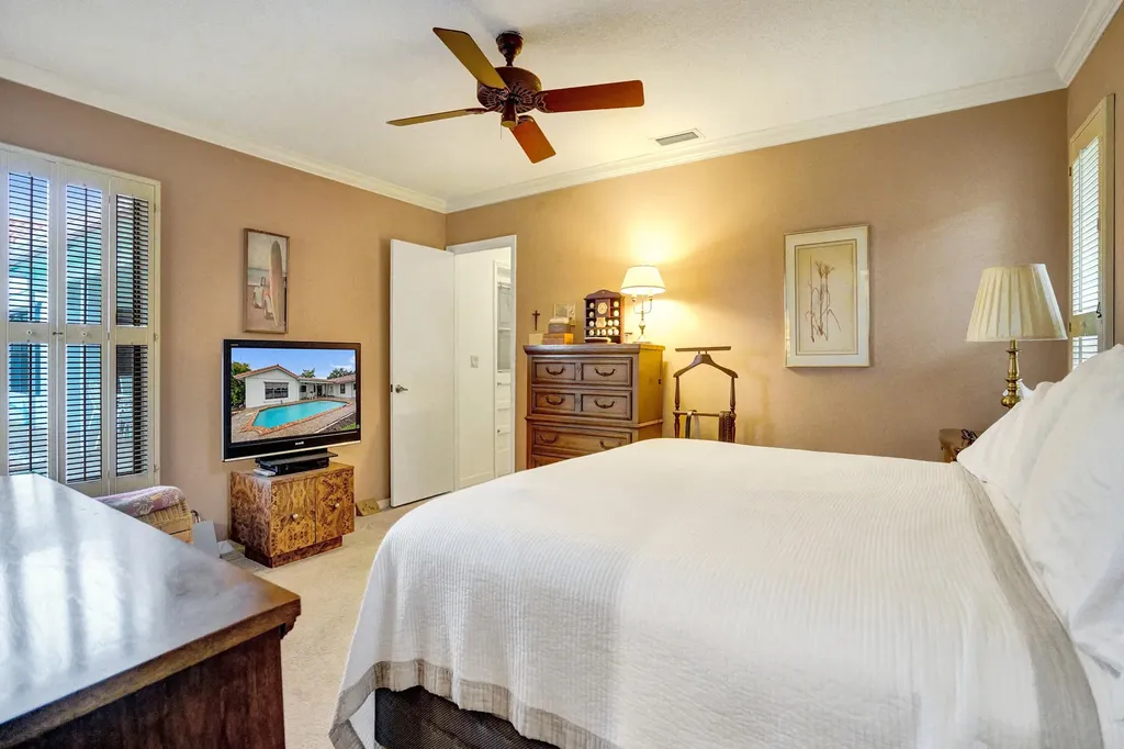 1721 SW 69th Avenue Plantation FL 33317