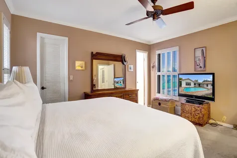 1721 SW 69th Avenue Plantation FL 33317