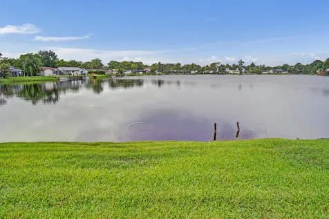 1721 SW 69th Avenue Plantation FL 33317
