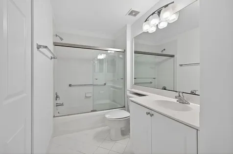 7775 Yardley Drive Tamarac FL 33321