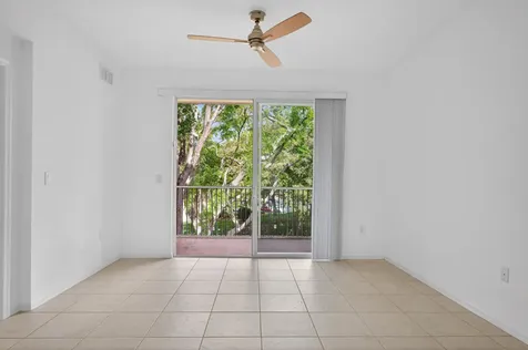 7775 Yardley Drive Tamarac FL 33321