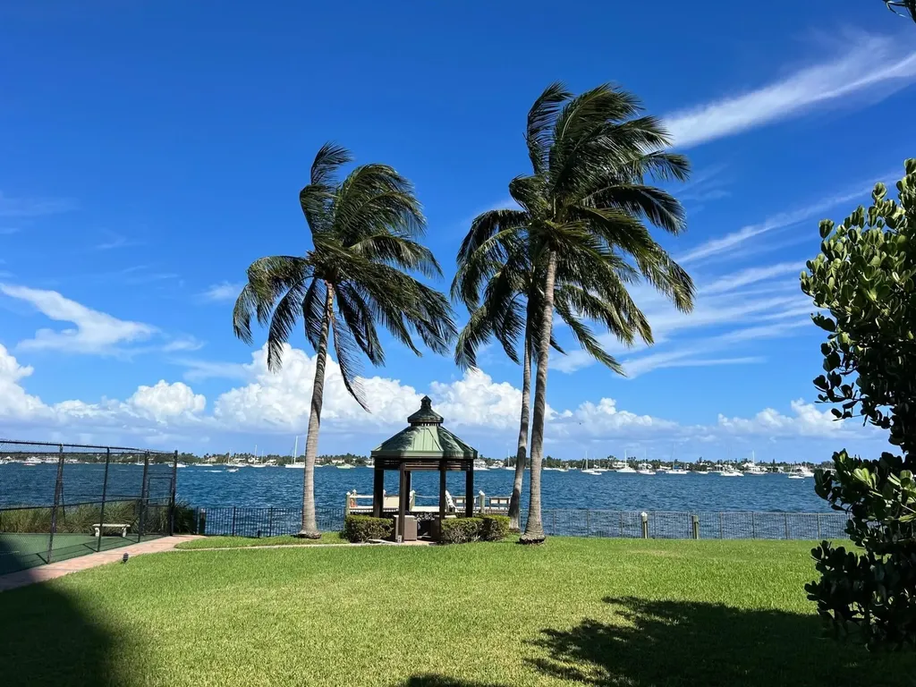 5200 N Flagler Drive West Palm Beach FL 33407
