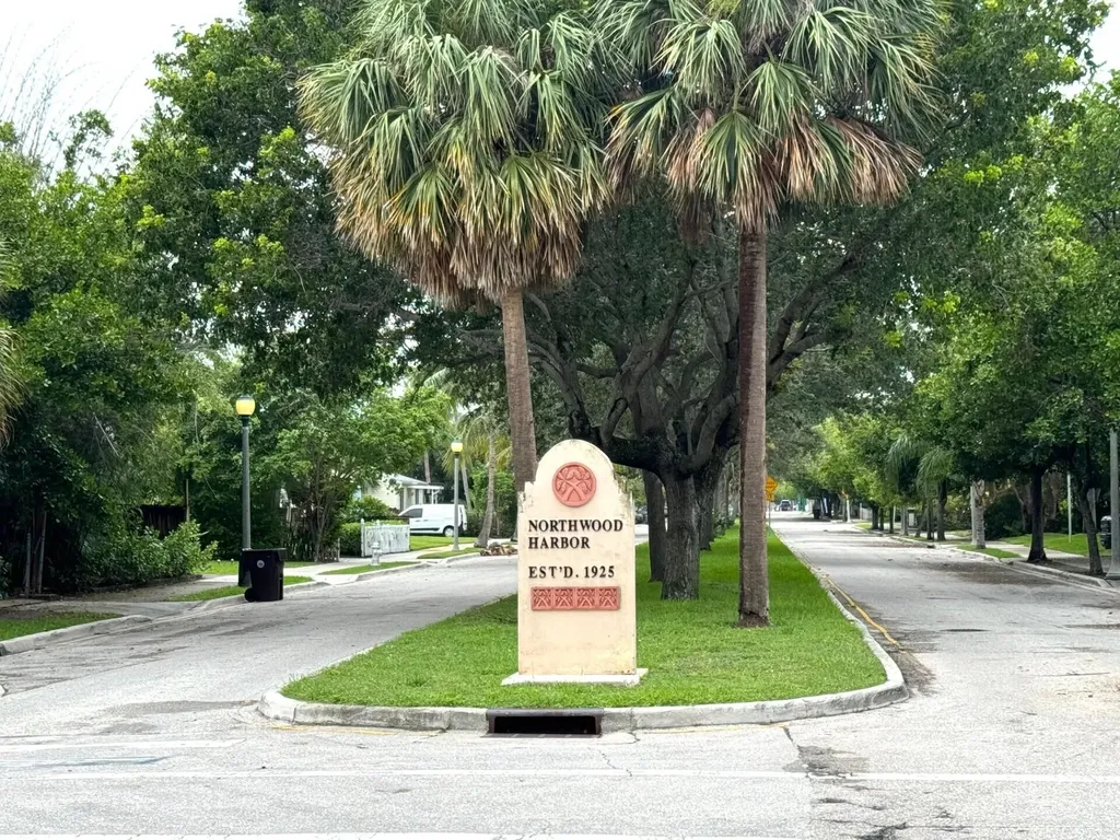 5200 N Flagler Drive West Palm Beach FL 33407