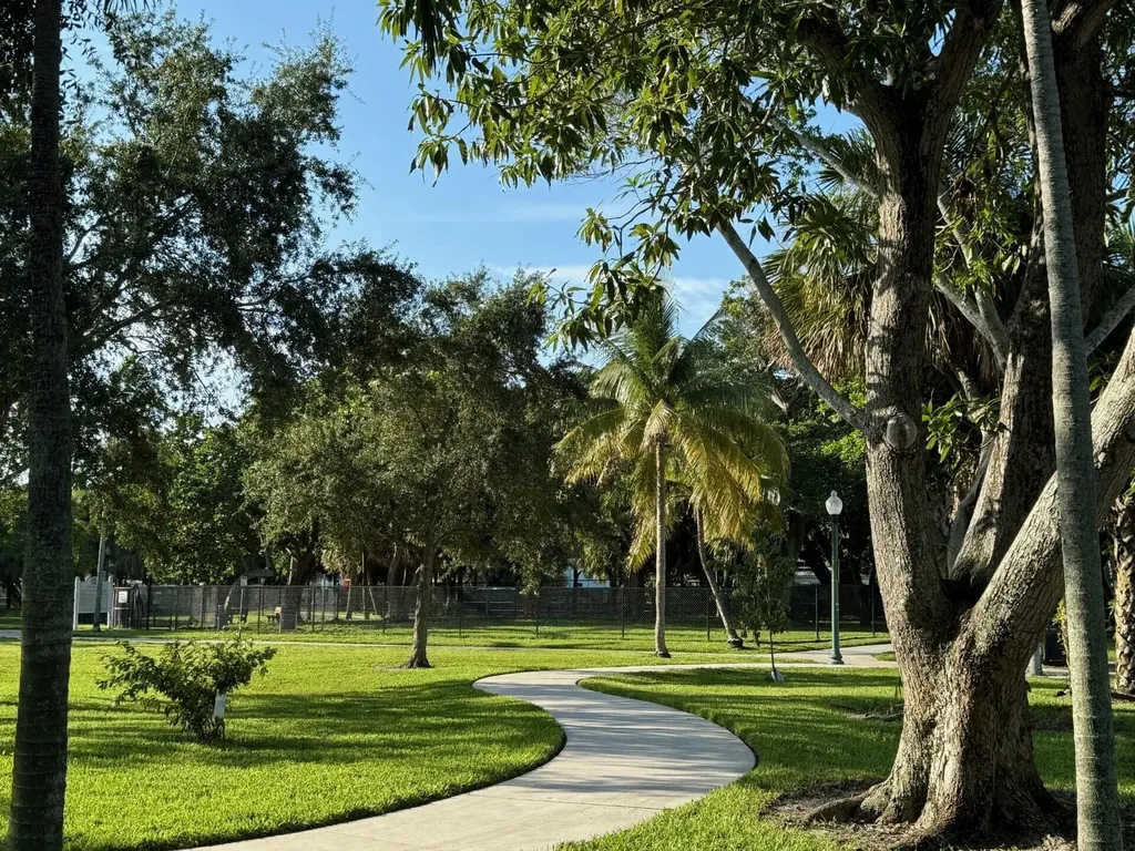 5200 N Flagler Drive West Palm Beach FL 33407