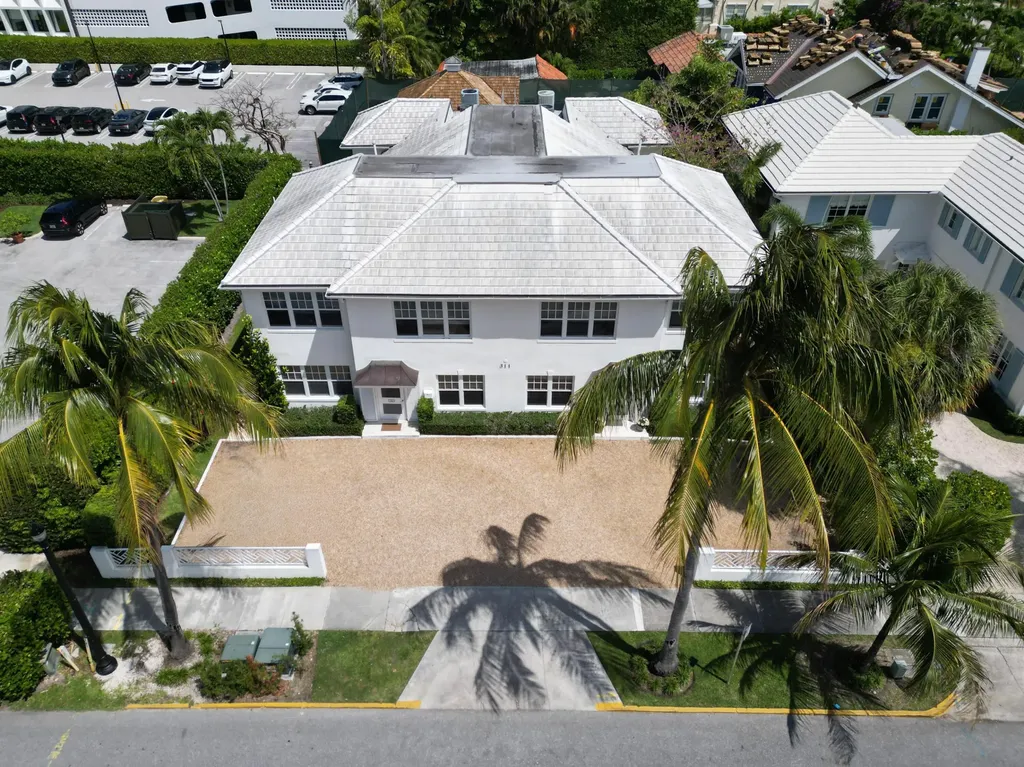 311 Cocoanut Row Palm Beach FL 33480