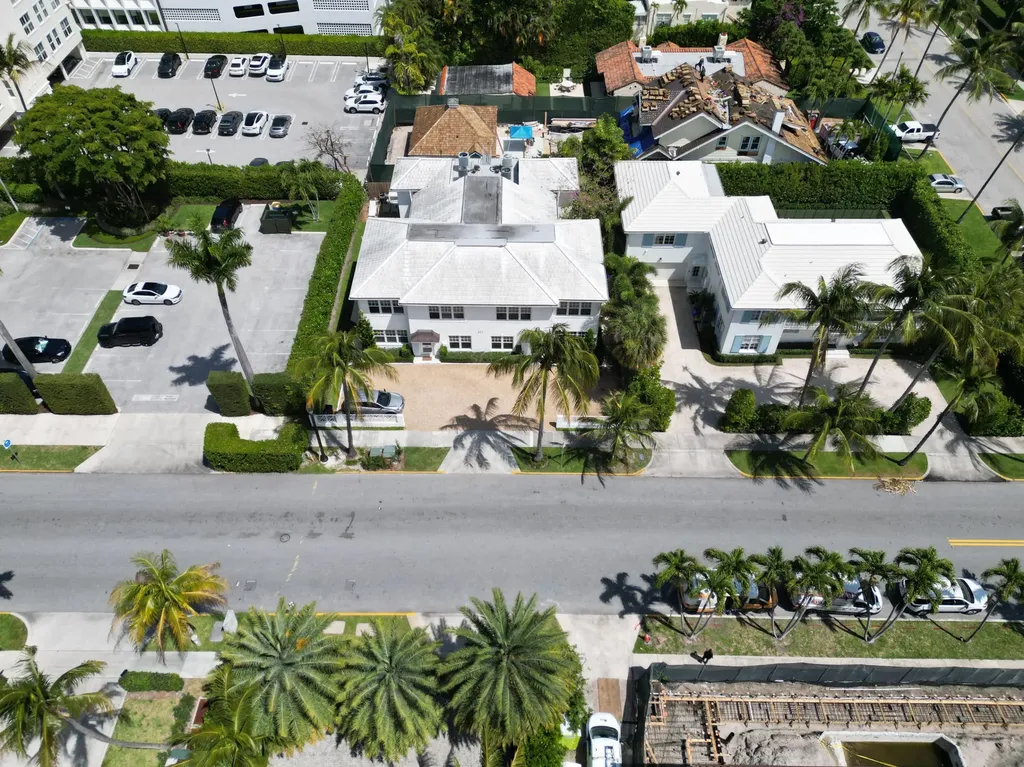 311 Cocoanut Row Palm Beach FL 33480