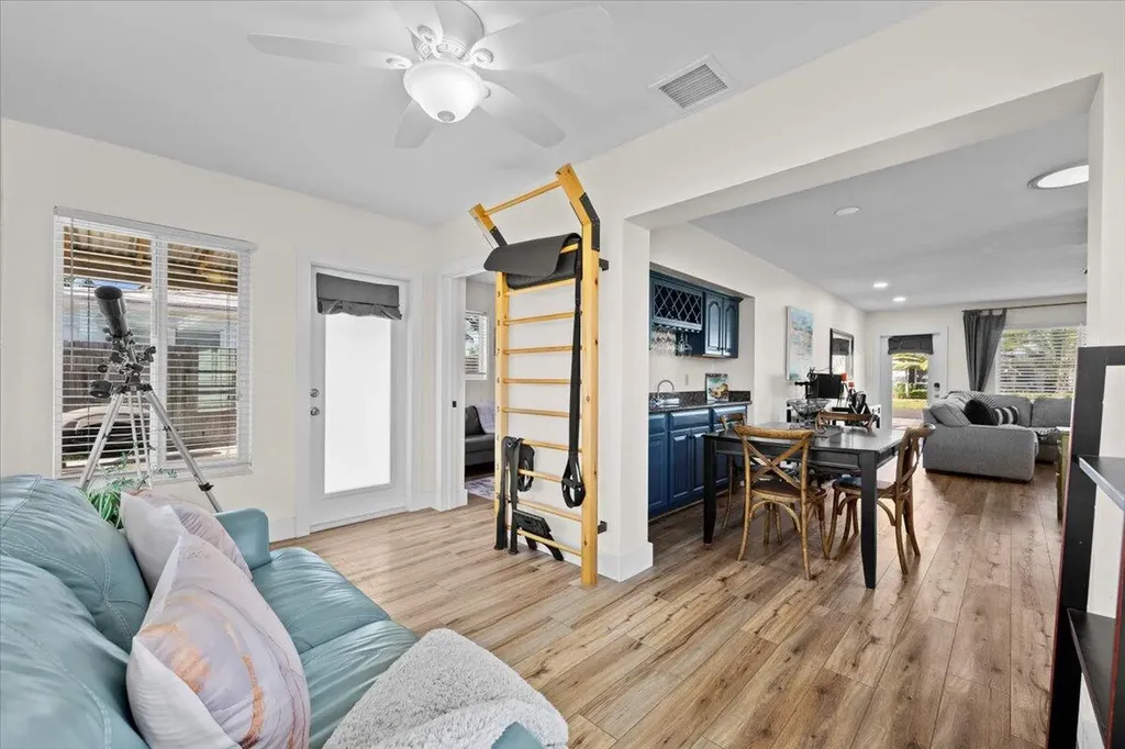 414 NE 26th Terrace Boca Raton FL 33431