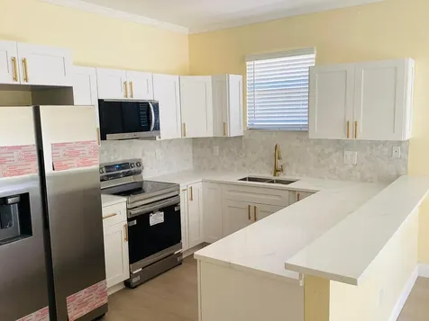 3809 N Whittier Street Tampa FL 33619