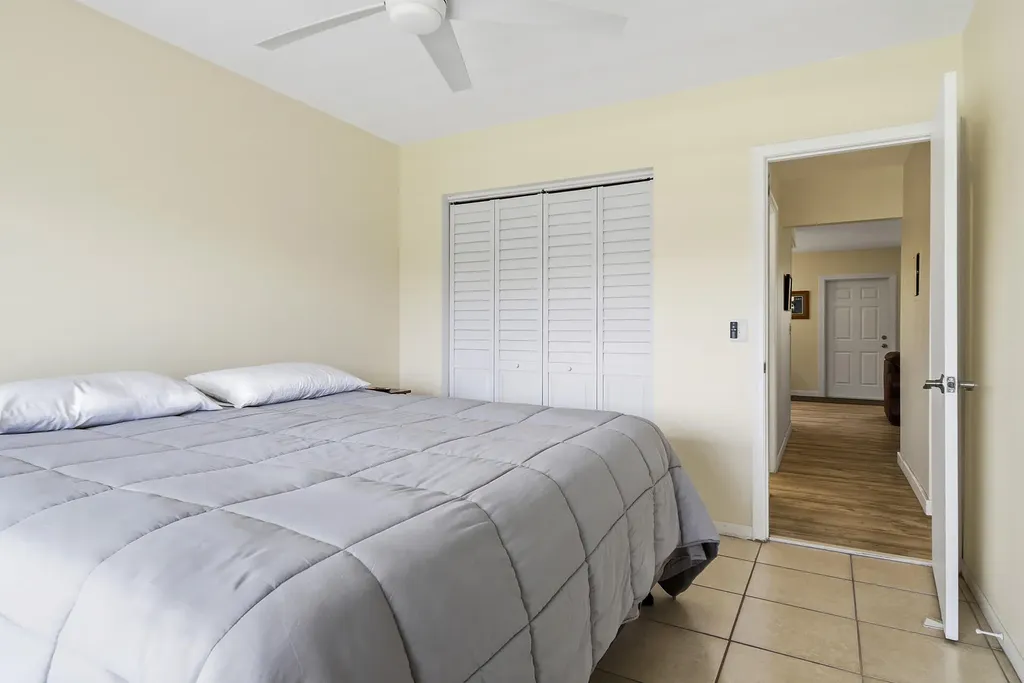 142 Norwich F West Palm Beach FL 33417