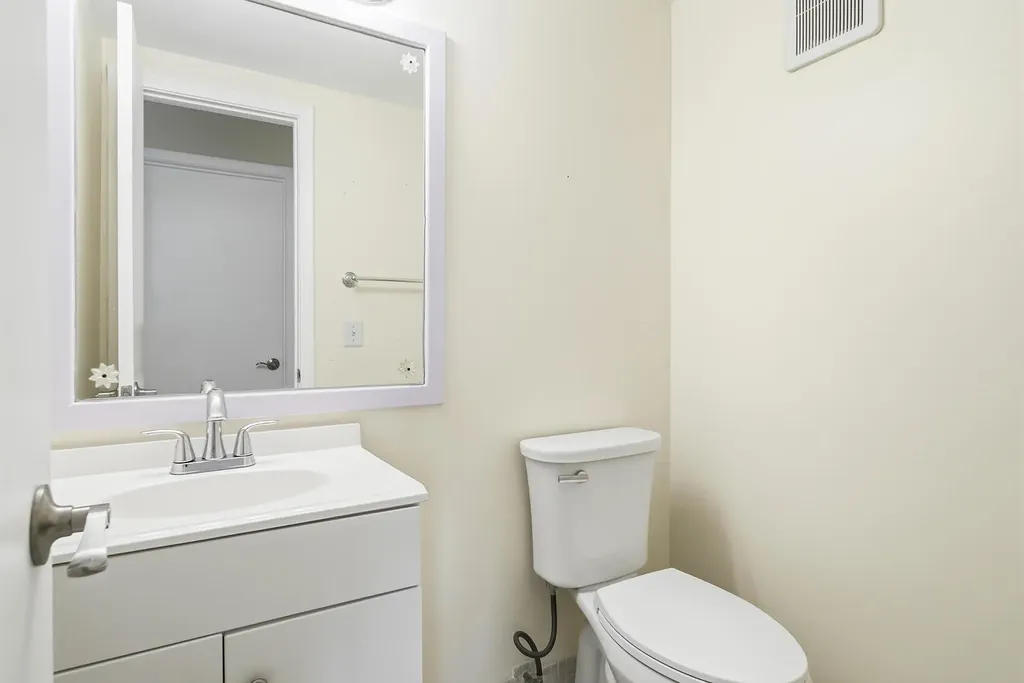 142 Norwich F West Palm Beach FL 33417