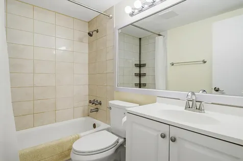 142 Norwich F West Palm Beach FL 33417