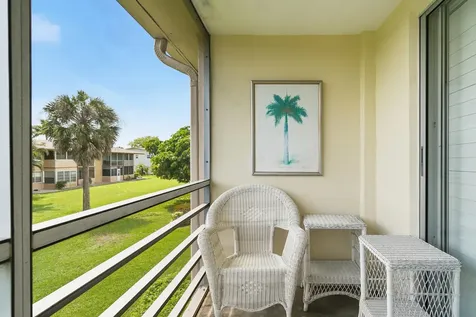 142 Norwich F West Palm Beach FL 33417