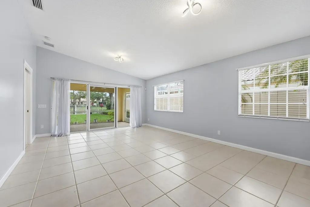 8137 Montserrat Place Wellington FL 33414