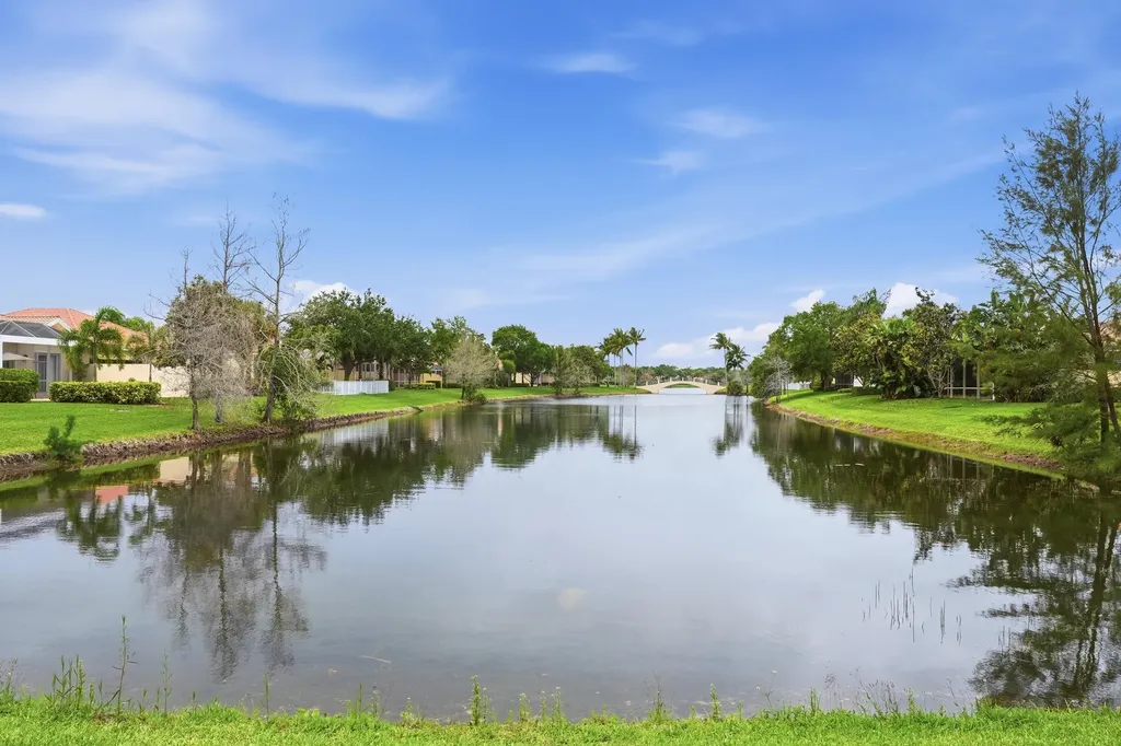 8137 Montserrat Place Wellington FL 33414