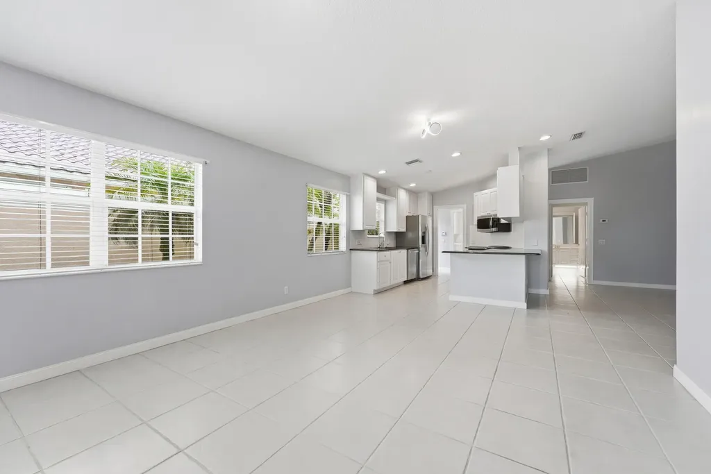 8137 Montserrat Place Wellington FL 33414