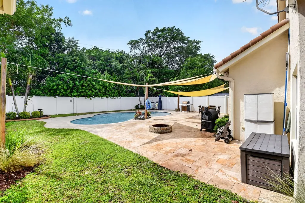 7645 Brunson Circle Lake Worth FL 33467