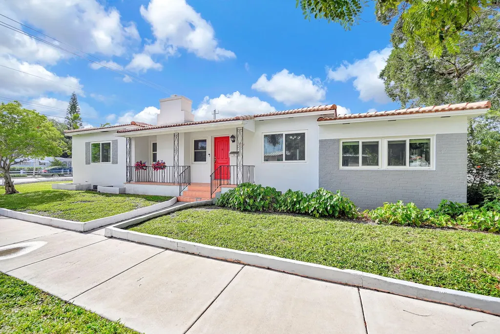 2200 SW 23rd Terrace Miami FL 33145