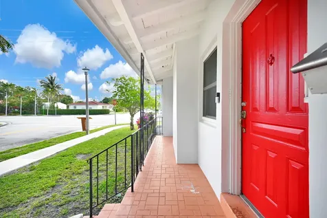 2200 SW 23rd Terrace Miami FL 33145