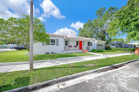 2200 SW 23rd Terrace Miami FL 33145