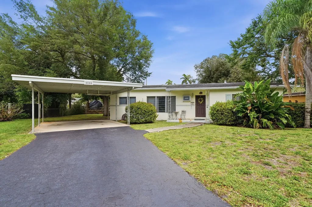 5333 Plantation Road Plantation FL 33317