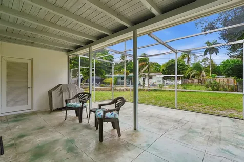 5333 Plantation Road Plantation FL 33317