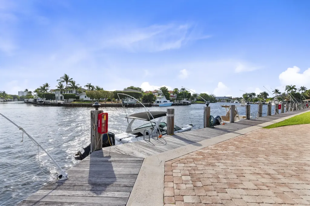 400 N Federal Highway Deerfield Beach FL 33441