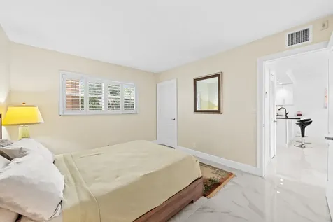 400 N Federal Highway Deerfield Beach FL 33441