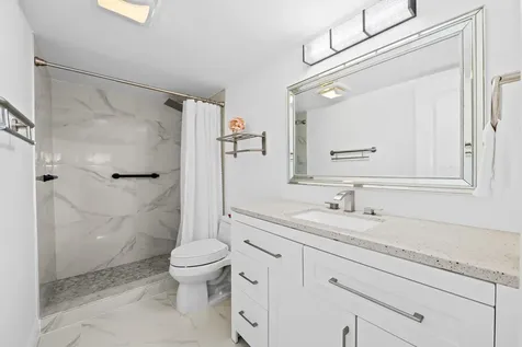 400 N Federal Highway Deerfield Beach FL 33441