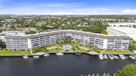 400 N Federal Highway Deerfield Beach FL 33441