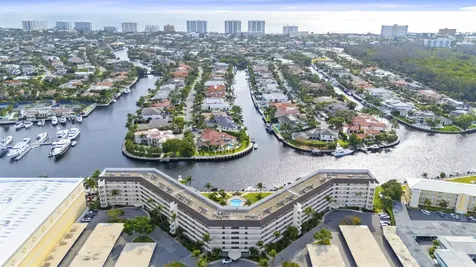 400 N Federal Highway Deerfield Beach FL 33441