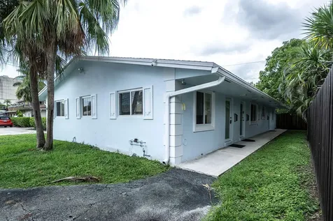 750 SW 2nd Street Fort Lauderdale FL 33312