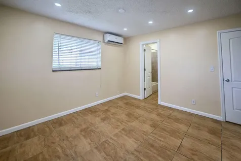 750 SW 2nd Street Fort Lauderdale FL 33312