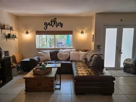 8324 SW 103rd Avenue Miami FL 33173