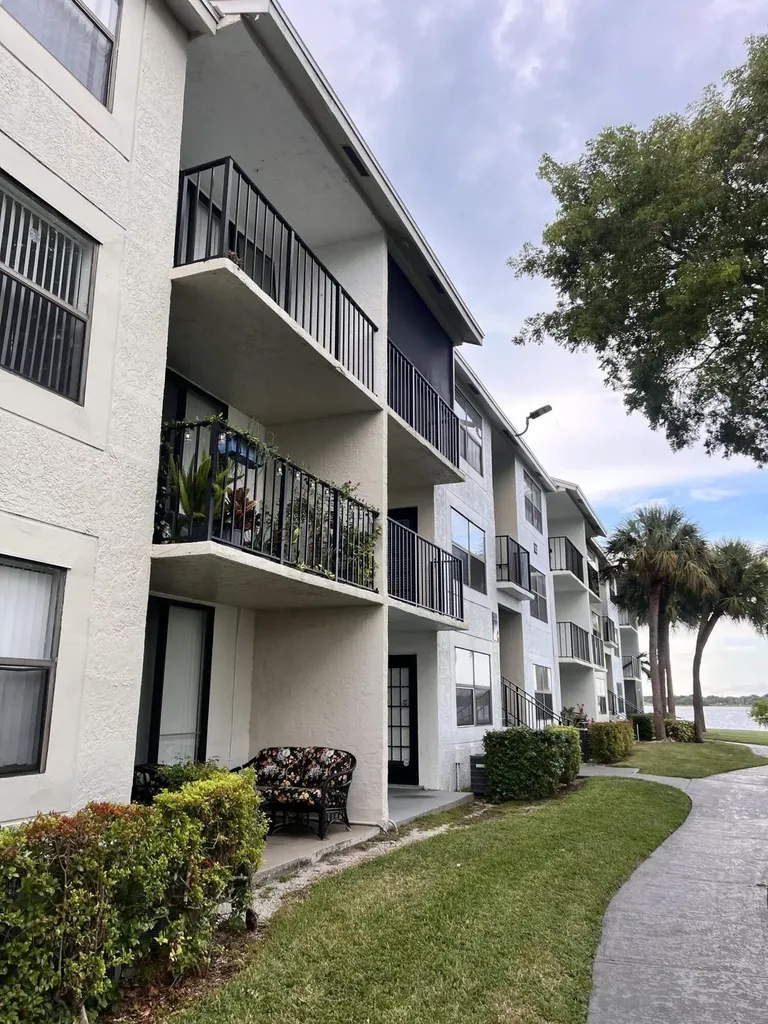 706 Executive Center Drive West Palm Beach FL 33401