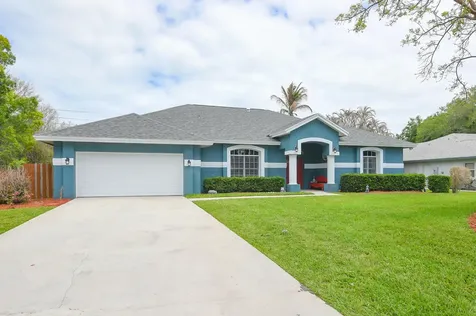 2263 NE Marlberry Lane Jensen Beach FL 34957