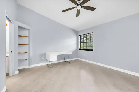 9665 NW 76th Court Tamarac FL 33321