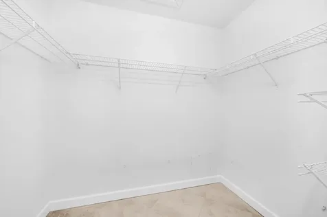 9665 NW 76th Court Tamarac FL 33321