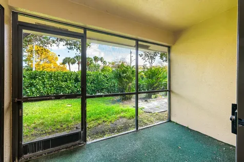 9665 NW 76th Court Tamarac FL 33321
