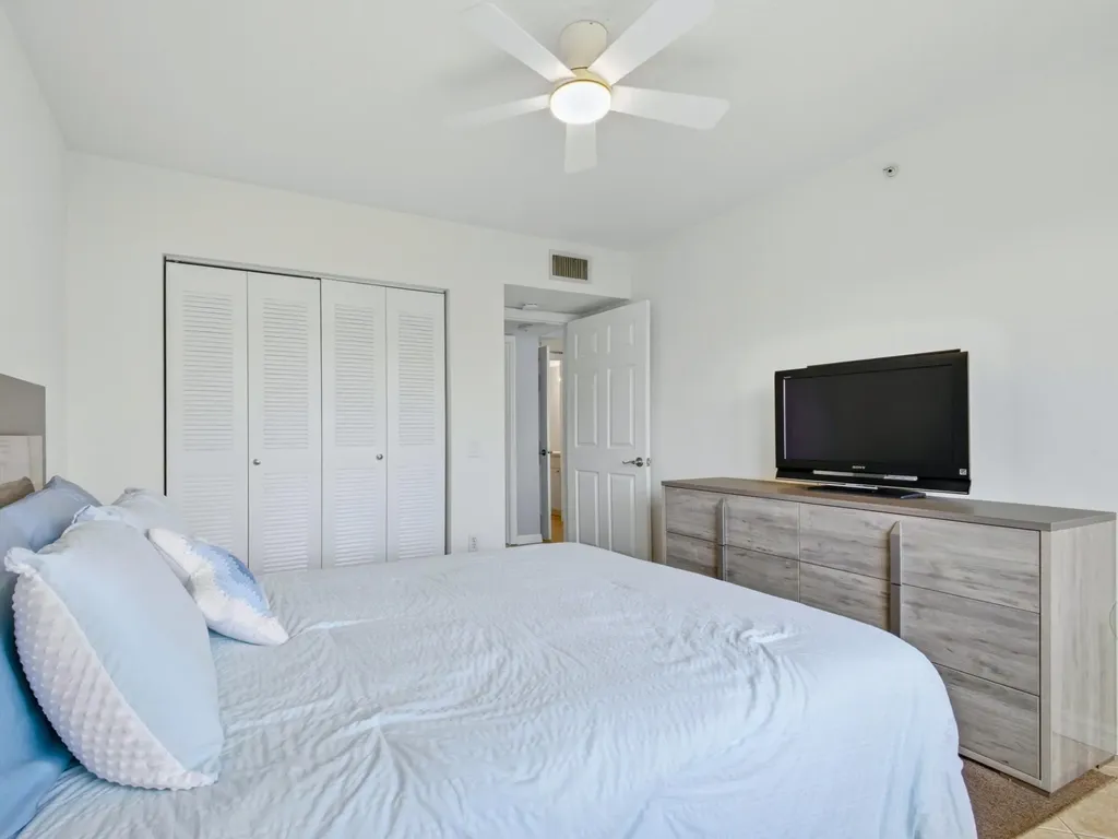 316 Villa Circle Boynton Beach FL 33435