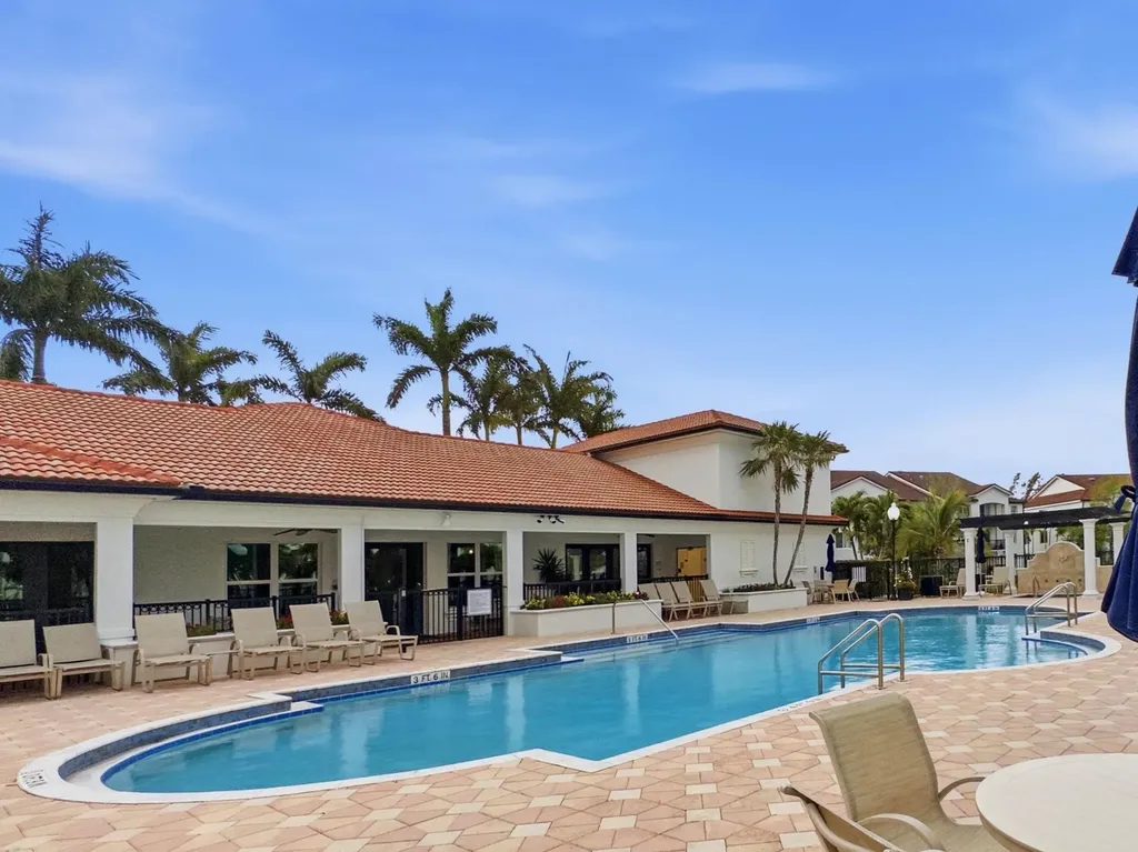 316 Villa Circle Boynton Beach FL 33435