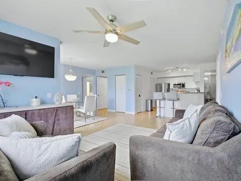 316 Villa Circle Boynton Beach FL 33435