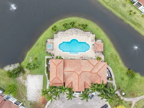 316 Villa Circle Boynton Beach FL 33435