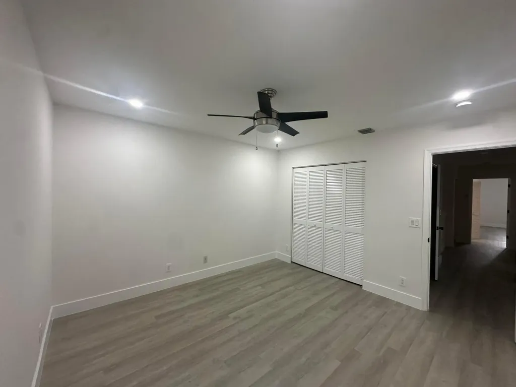 10702 NW 1st Court Plantation FL 33324