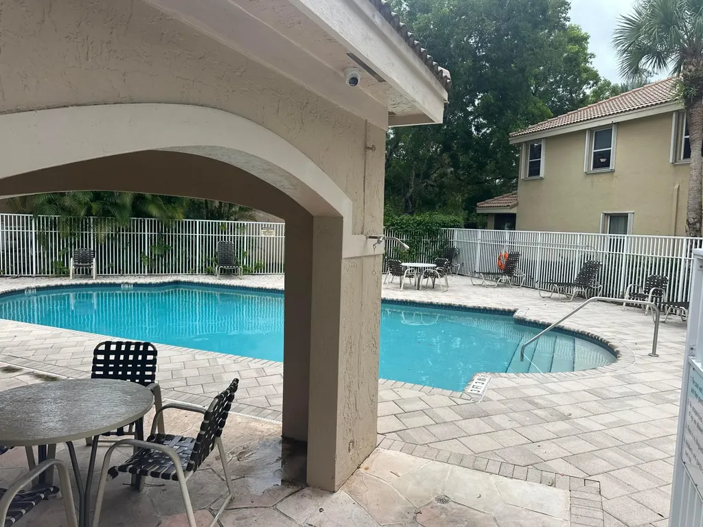 10702 NW 1st Court Plantation FL 33324