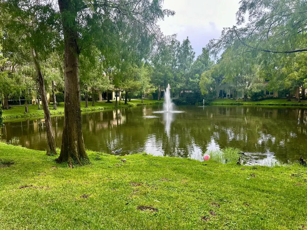 10702 NW 1st Court Plantation FL 33324