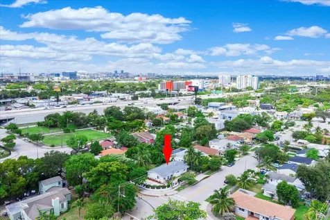 100 NW 40th Street Miami FL 33127