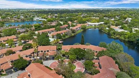 638 N University Drive Plantation FL 33324