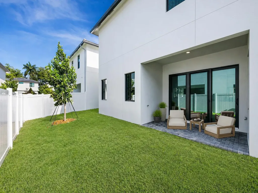 1429 SW 23rd Court Fort Lauderdale FL 33315