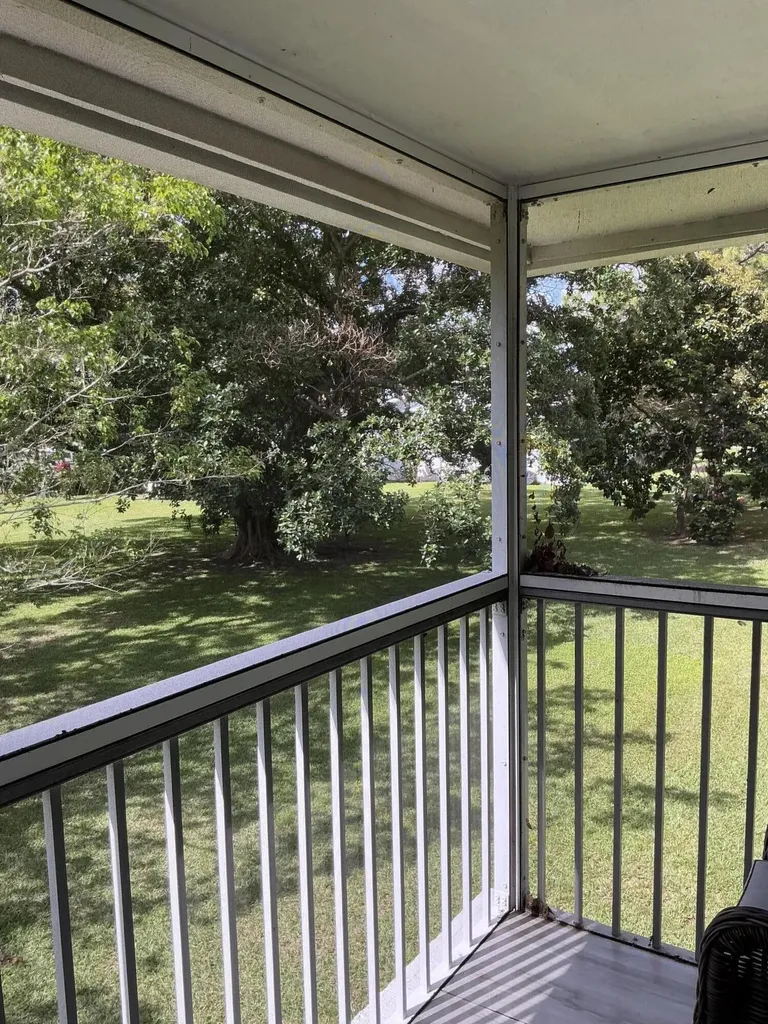 40 Ventnor Drive Deerfield Beach FL 33442