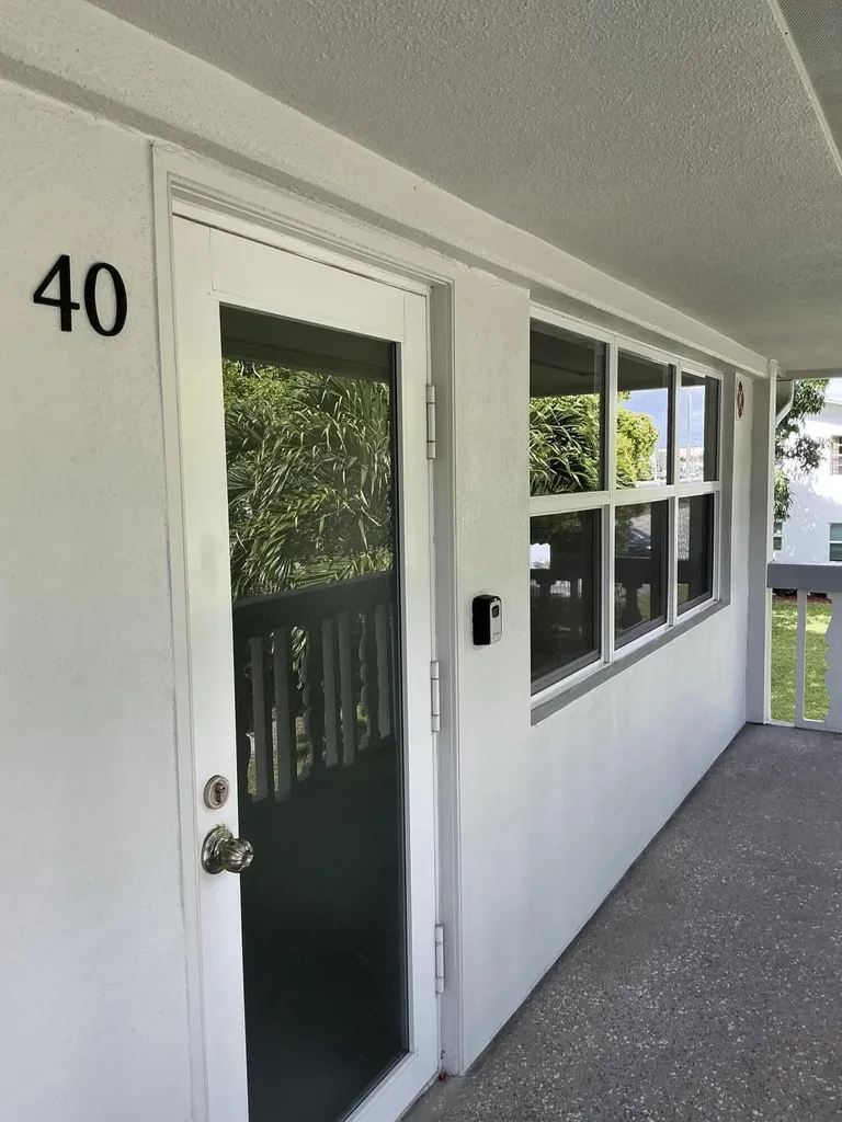 40 Ventnor Drive Deerfield Beach FL 33442